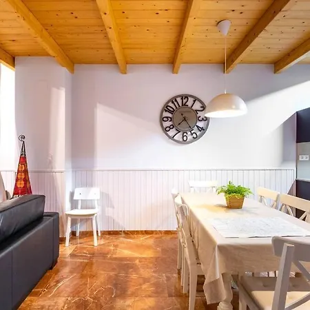 Apartamento Spacious Sagrada Familia By Myrentalhost